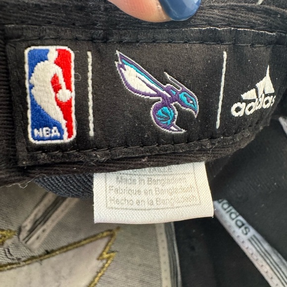 Miami Heat That Black And Gold Adidas SnapBack Osfm EUC Fast Shipping 2014 - Picture 9 of 9